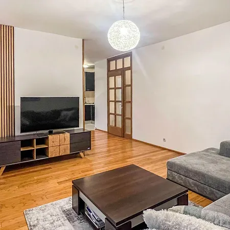 Lara - Spacious And Comfortable 2-bed, 2-bath * Spalato