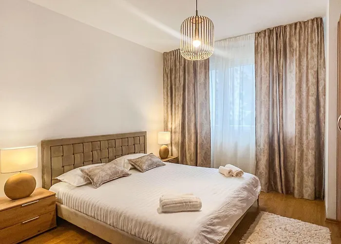 Lara - Spacious And Comfortable 2-bed, 2-bath 斯普利特