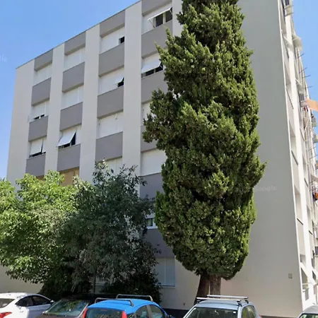 Lara - Spacious And Comfortable 2-bed, 2-bath * سبليت